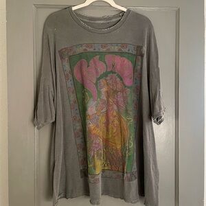 Urban Outfitters Gray Distressed Pink Floyd Graphic Tee